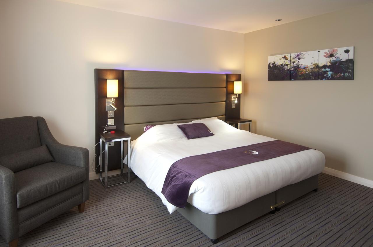 Premier Inn London Holborn חדר תמונה